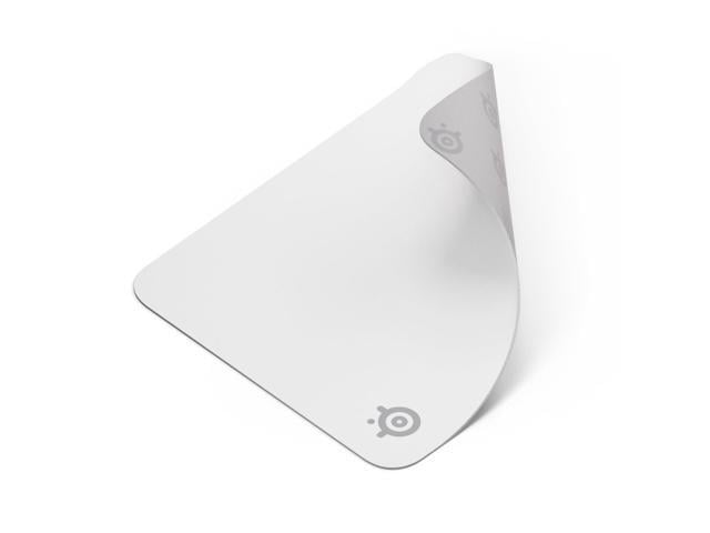 SteelSeries QcK Cloth Gaming Mouse Pad - Exclusive Micro-Woven Surface, Optimized for Gaming Sensors, Maximum Control - Size M - White